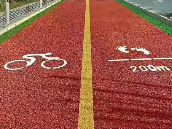 透水地坪怎么養護？正確養護和清洗方法